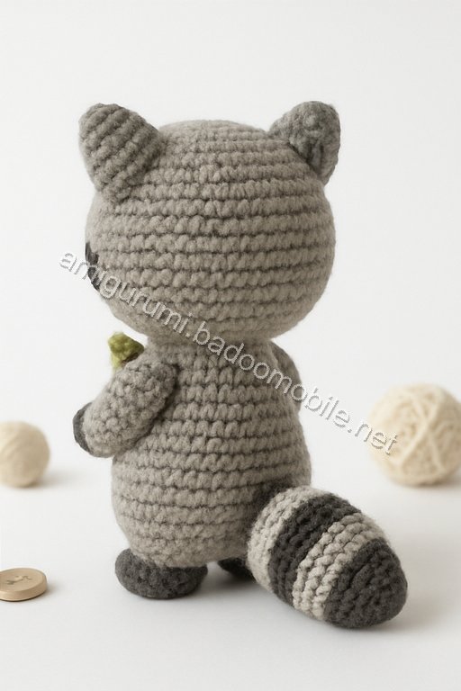 Amigurumi Raccoon Free Pattern