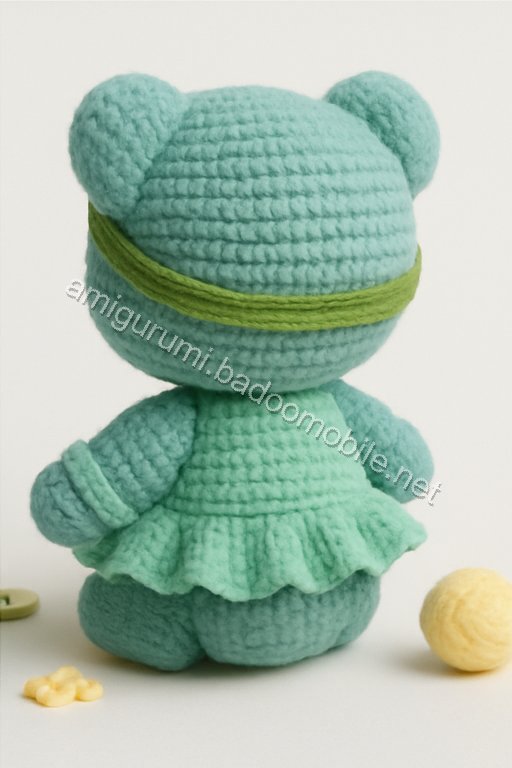 Amigurumi Spring Blossom Bear Free Pattern