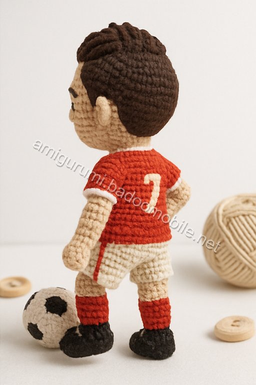 Amigurumi Cristiano Ronaldo Free Pattern