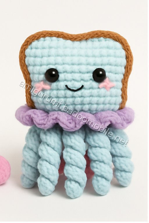 Amigurumi PB&J Jellyfish Free Pattern