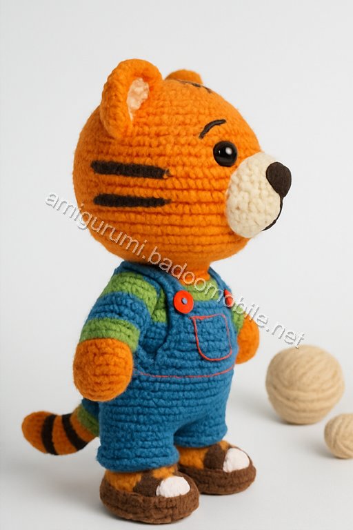 Amigurumi Tiger Gardener Free Pattern