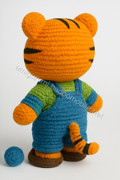 Amigurumi Tiger Gardener Free Pattern