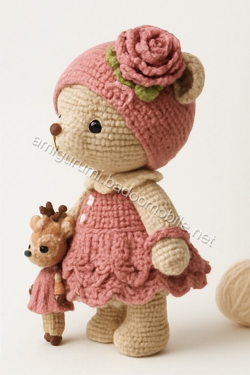 Amigurumi Vintage Rose Bear Free Pattern