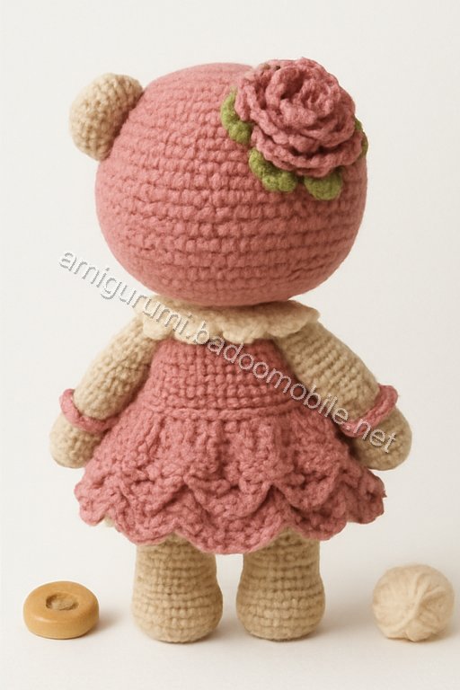 Amigurumi Vintage Rose Bear Free Pattern