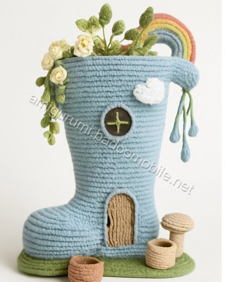 Amigurumi Rainboot Sprout Nursery Fairy House Free Pattern - fairy-house-q1p1.jpg