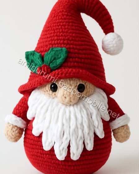 Amigurumi Christmas Gnome Free Pattern - gnome-q1p1.jpg
