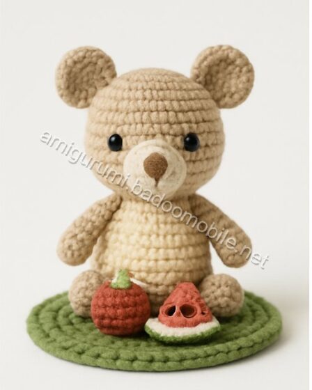 Amigurumi Forest Mouse Free Pattern - mouse-q1p1.jpg