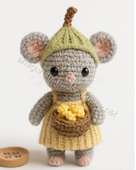 Amigurumi Corn Husk Mouse Free Pattern - mouse-q1p1.jpg