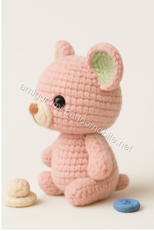 Amigurumi Forest Mouse Free Pattern
