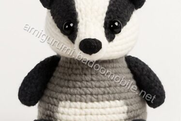 Amigurumi Badger Free Pattern - badger-q1p1.jpg