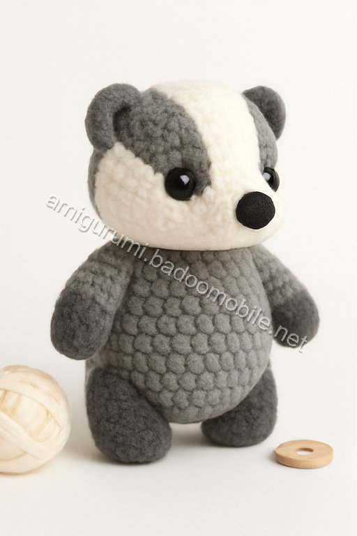 Amigurumi Badger Free Pattern