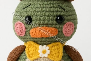 Amigurumi Duck Free Pattern - duck-q1p1.jpg