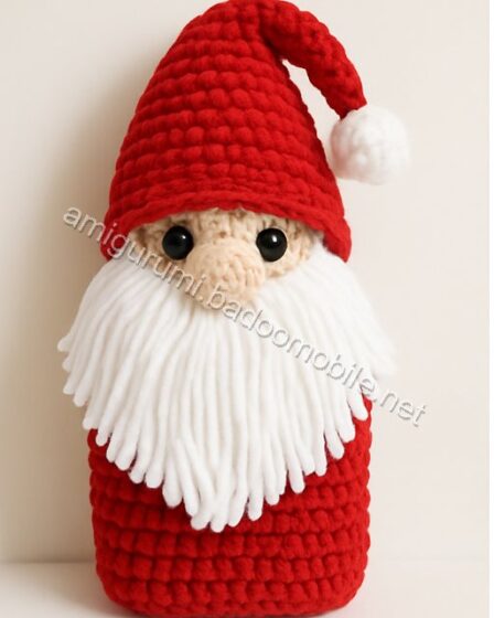 Amigurumi Christmas Gnome Free Pattern - gnome-q1p1.jpg